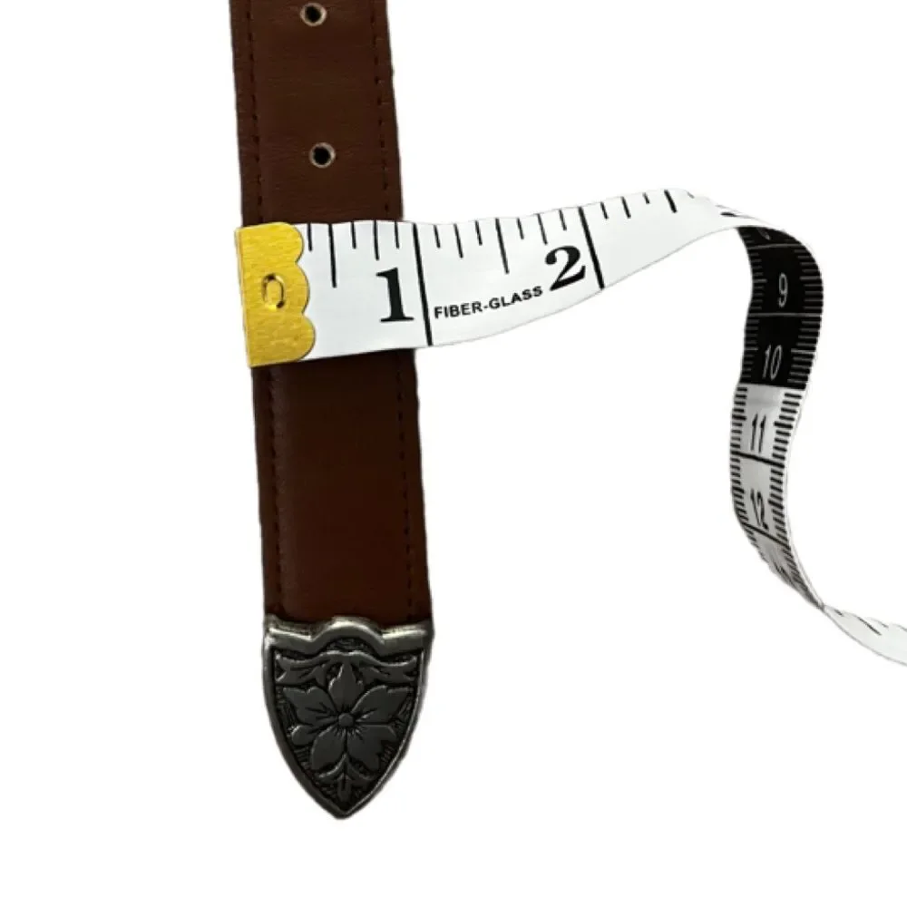 Brushed silver buckle smooth leather belt